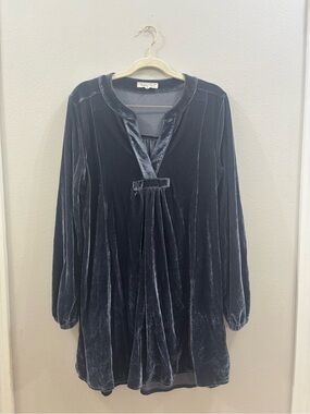 indigo soul Velvet Long-Sleeve Tunic Dress - Navy gray